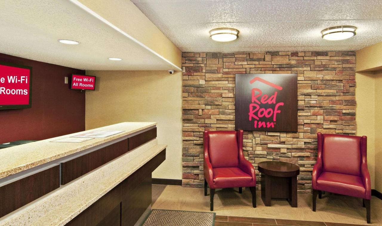 Red Roof Inn Detroit - Фармингтън Хилс Екстериор снимка